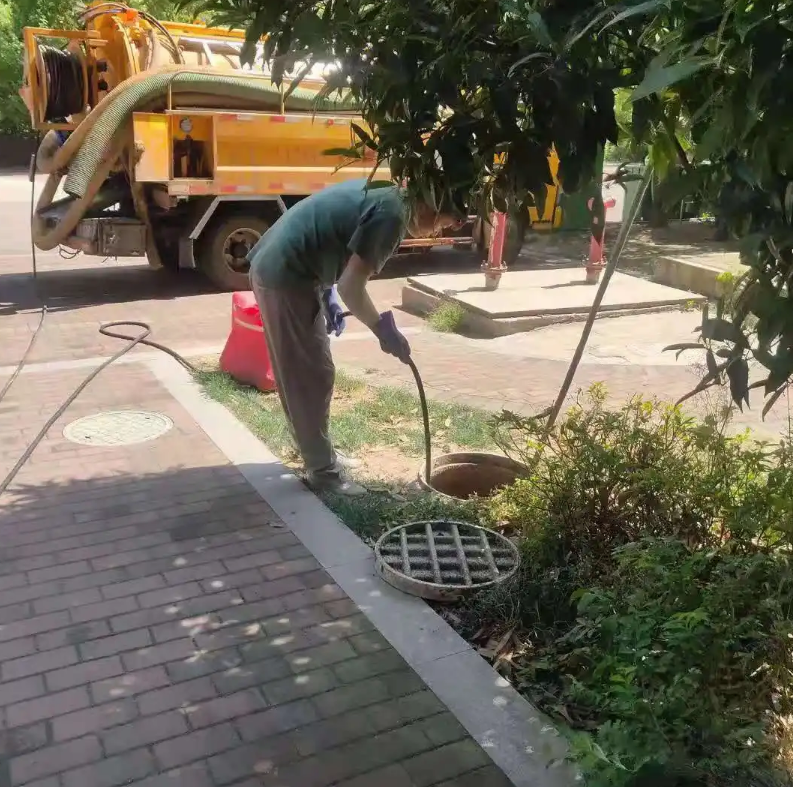 自贡市政排污管道清淤疏通——专业团队，让您全程省心！